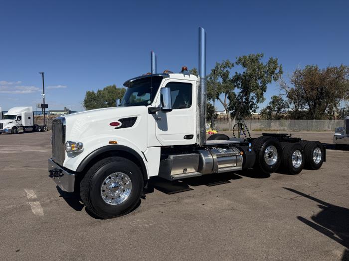 2027 Peterbilt 567-1