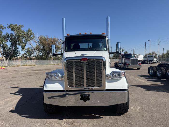 2027 Peterbilt 567-2