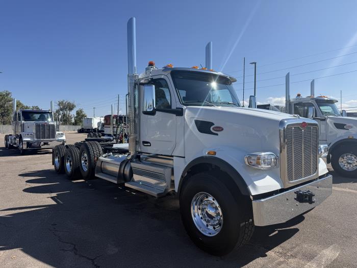 2027 Peterbilt 567-3
