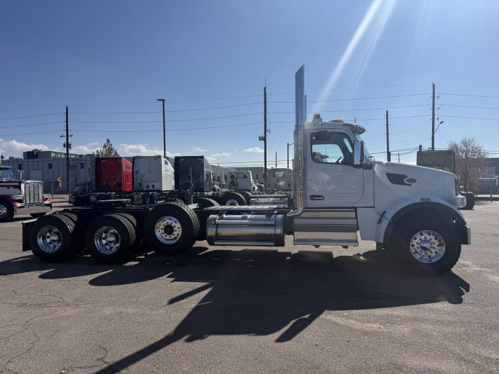 2027 Peterbilt 567-4