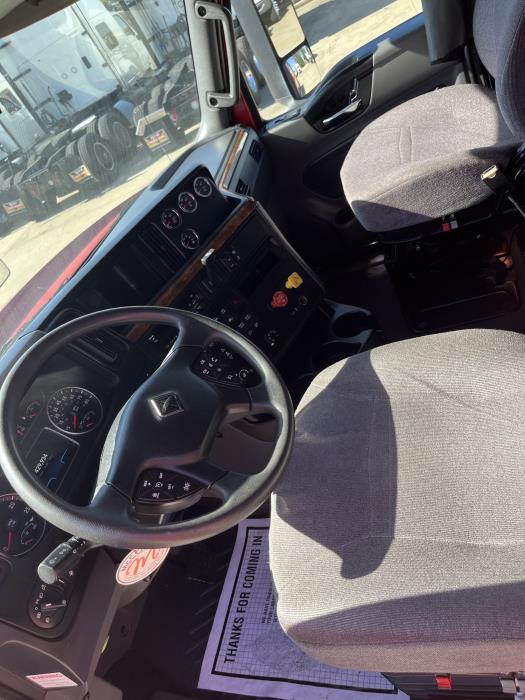 2020 International LT625-14