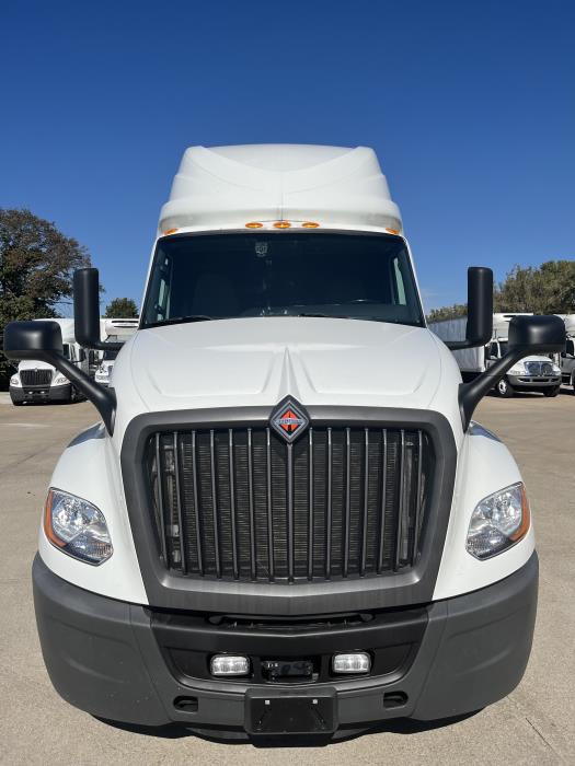 2022 International LT625-9