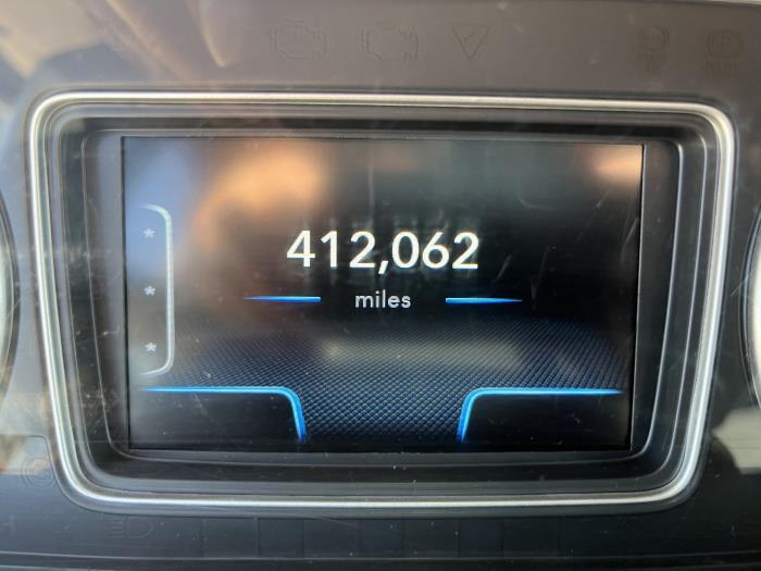 2022 International LT625-16