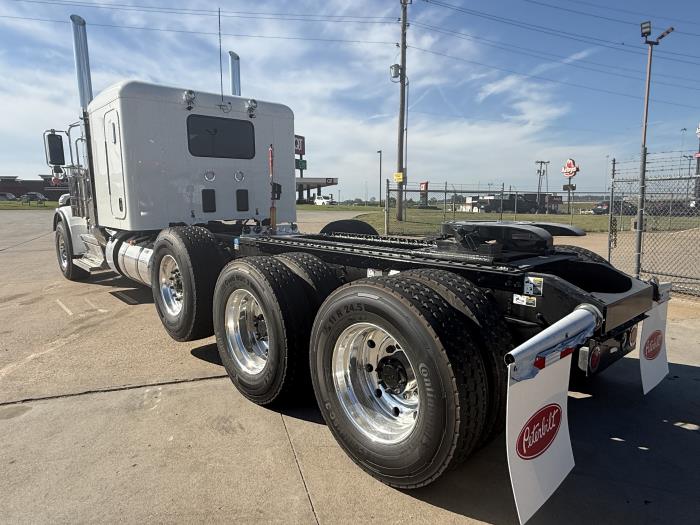 2027 Peterbilt 589-5