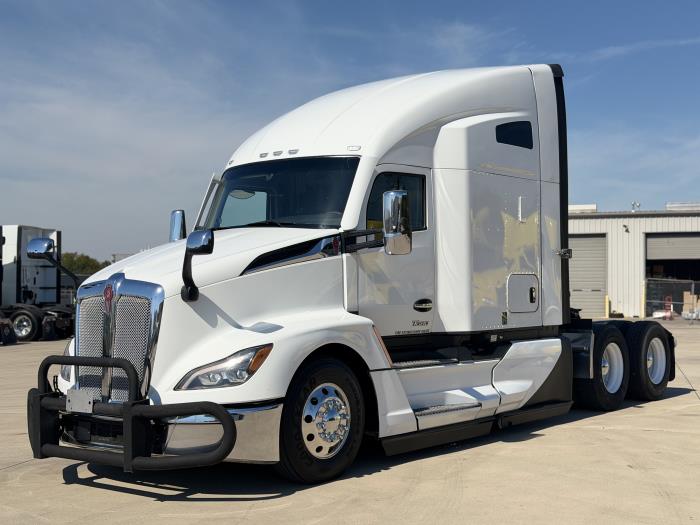 2024 Kenworth T680-0