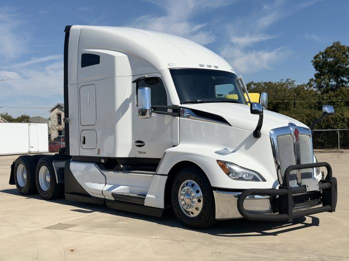 2024 Kenworth T680-2