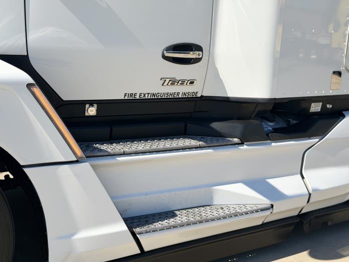 2024 Kenworth T680-9