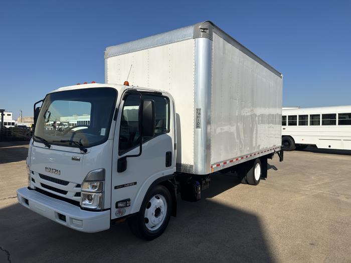 2022 Isuzu NRR-0