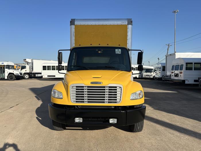 2018 Freightliner Business Class M2 106-2