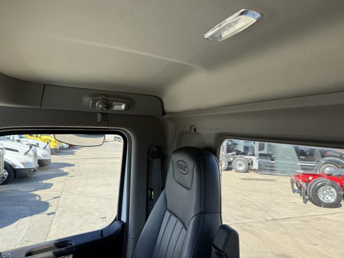 2024 Peterbilt 567-7