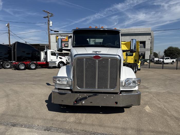 2023 Peterbilt 567-16