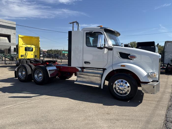 2023 Peterbilt 567-20