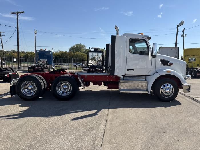 2023 Peterbilt 567-22
