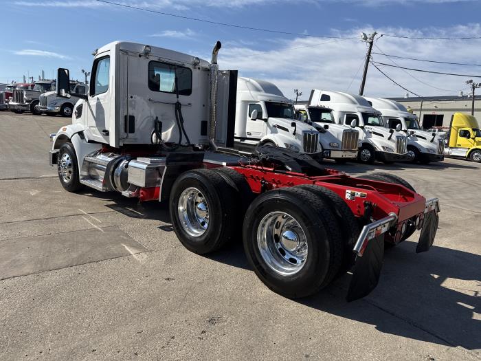 2023 Peterbilt 567-29