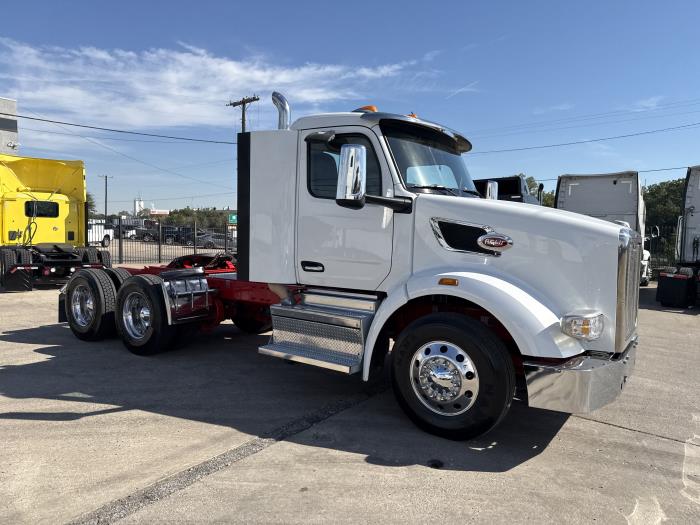 2024 Peterbilt 567-1