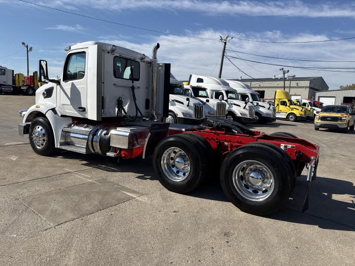 2023 Peterbilt 567-30