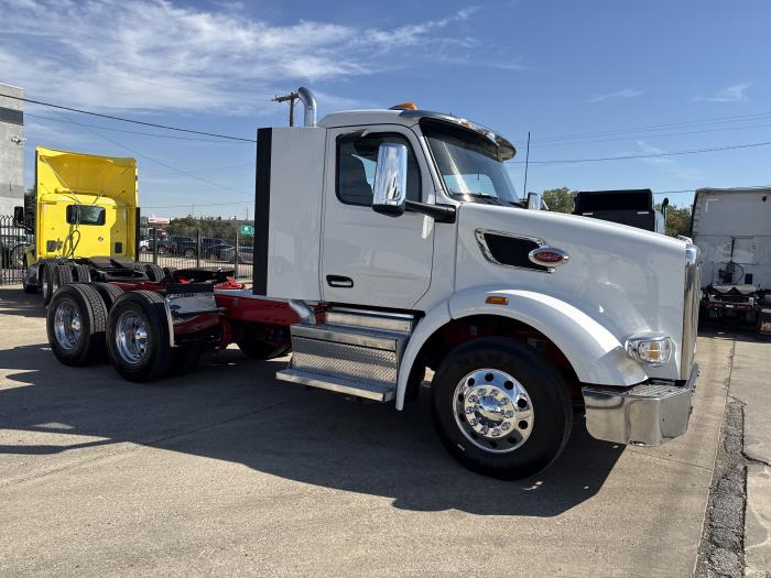 2024 Peterbilt 567-2