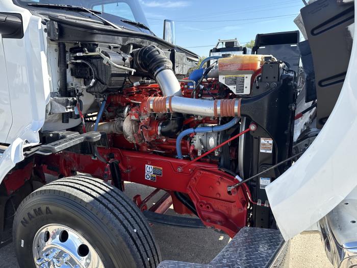2023 Peterbilt 567-34