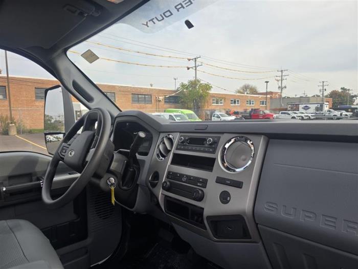 2027 Ford F-650-9