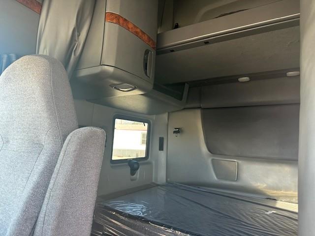 2022 International LT625-3