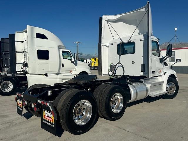 2021 Peterbilt 579-1