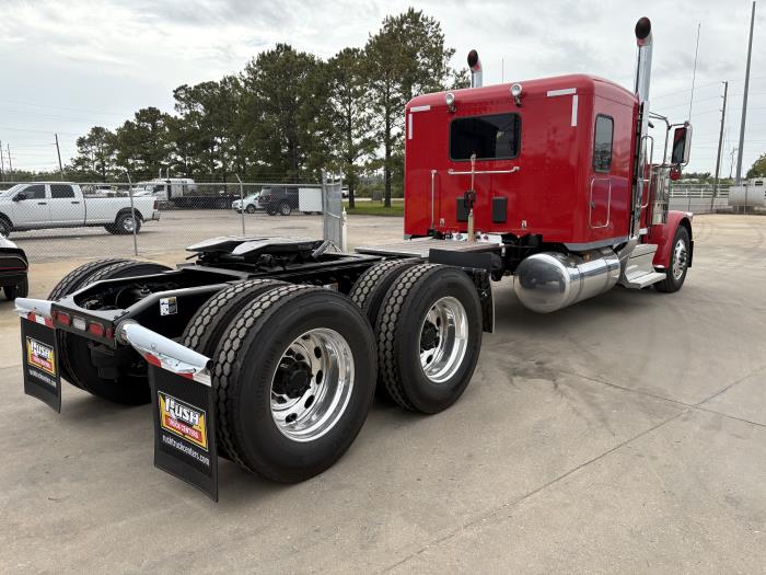 2027 Peterbilt 589-5