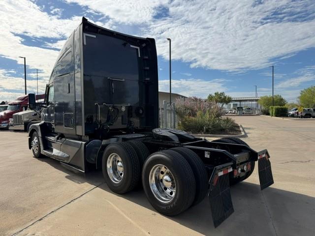2023 Kenworth T680-3