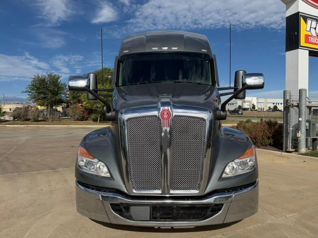 2023 Kenworth T680-10