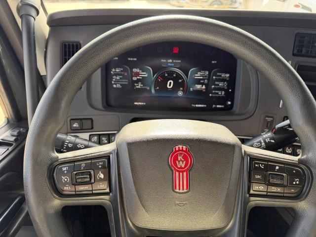 2023 Kenworth T680-48