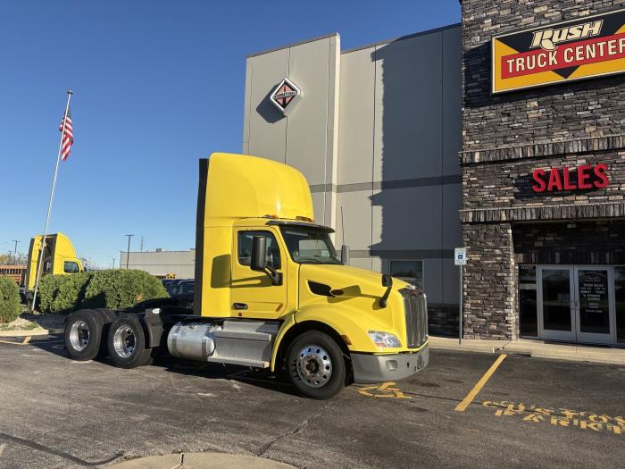 2021 Peterbilt 579-3