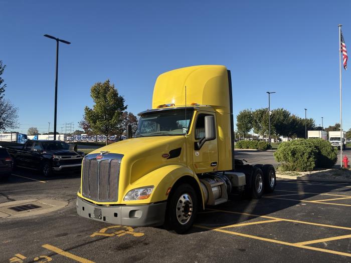 2021 Peterbilt 579-1