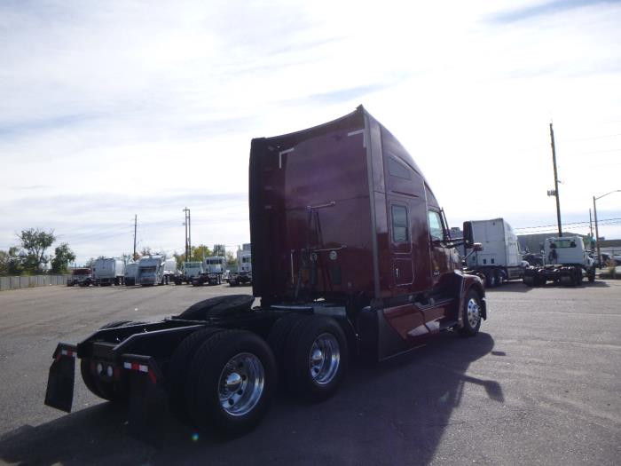 2023 Kenworth T680-4