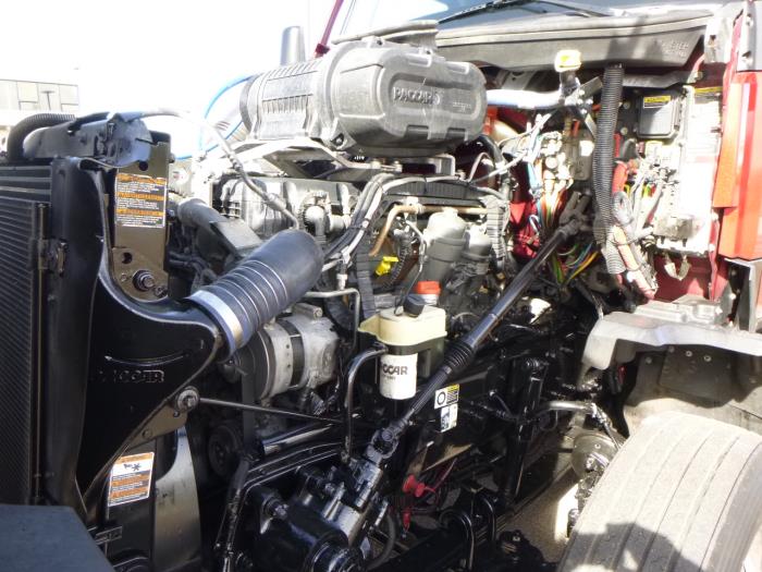 2023 Kenworth T680-24
