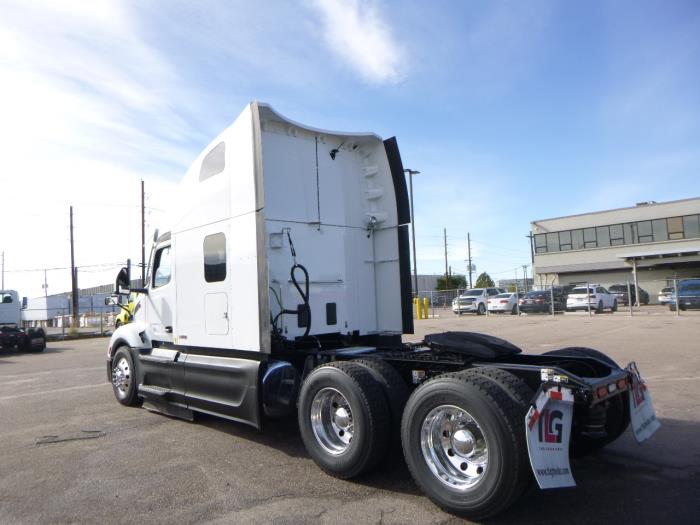 2023 Peterbilt 579-2