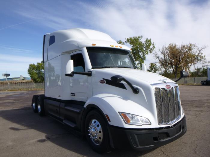 2023 Peterbilt 579-6