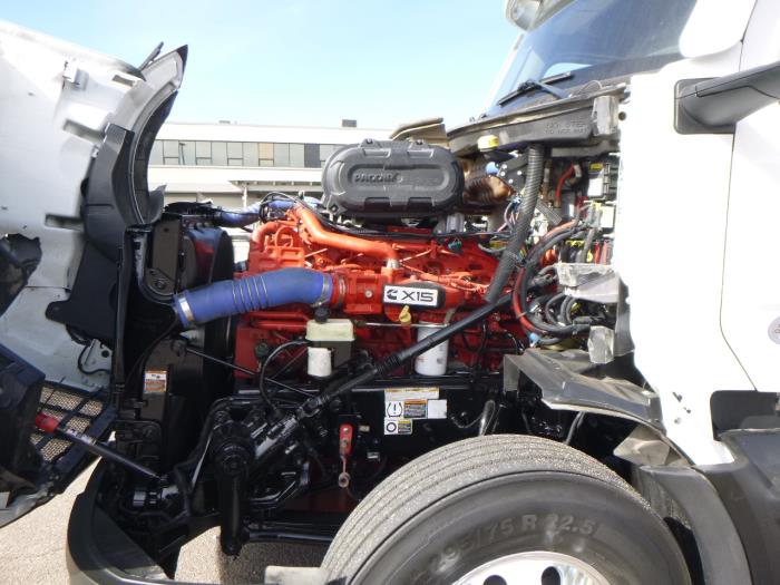 2023 Peterbilt 579-25