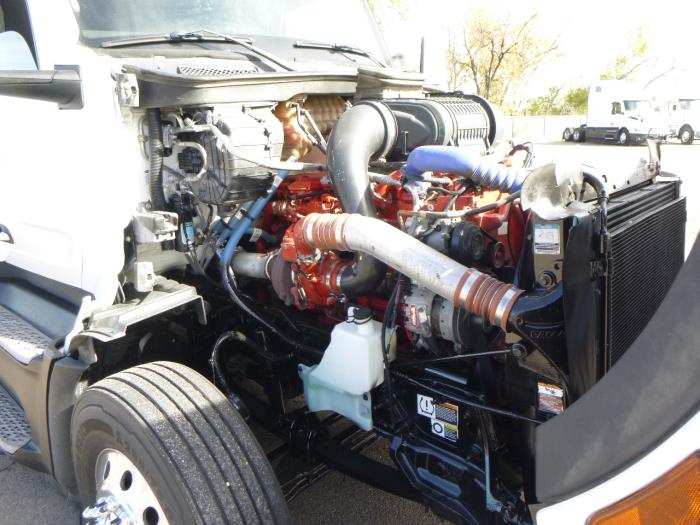 2023 Peterbilt 579-39