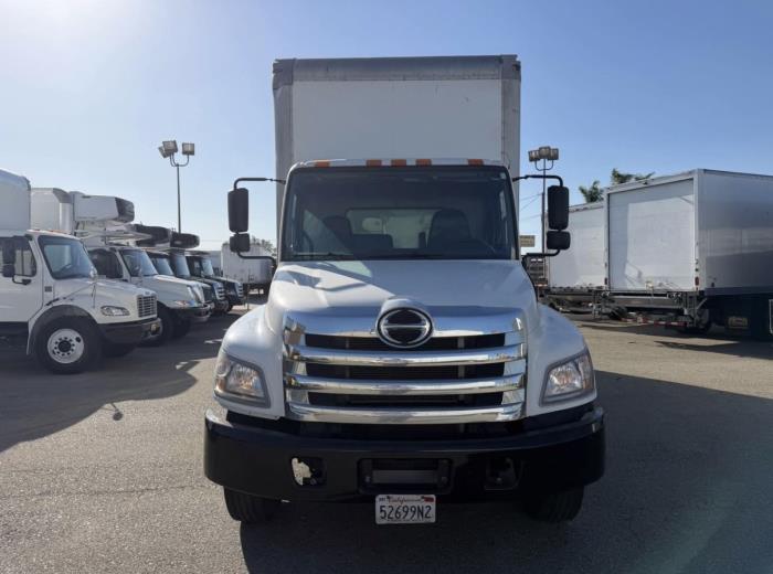 2019 Hino 268-1