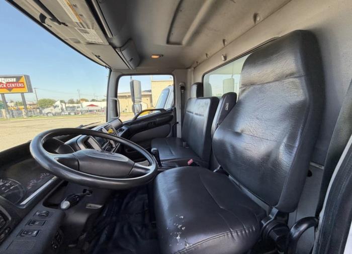 2019 Hino 268-6