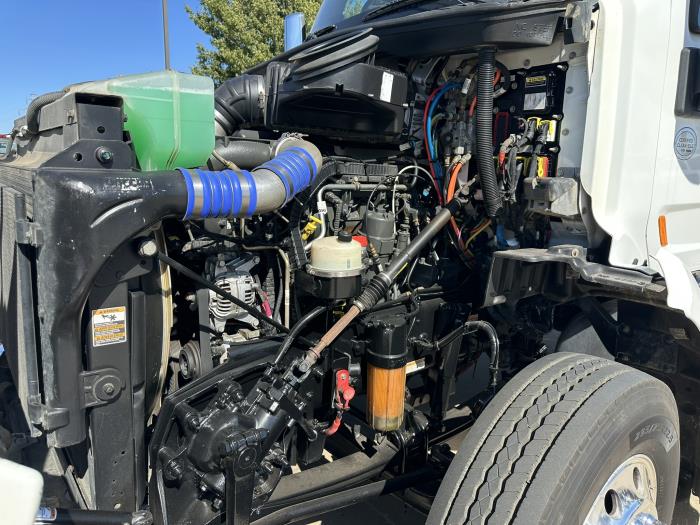 2022 Peterbilt 579-10