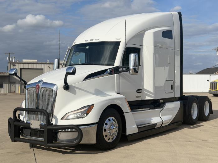 2024 Kenworth T680-0