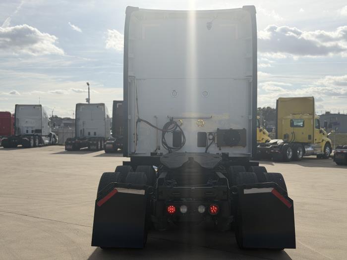 2024 Kenworth T680-5