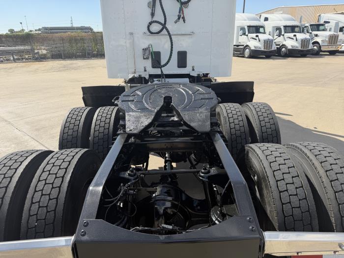 2022 Peterbilt 579-12