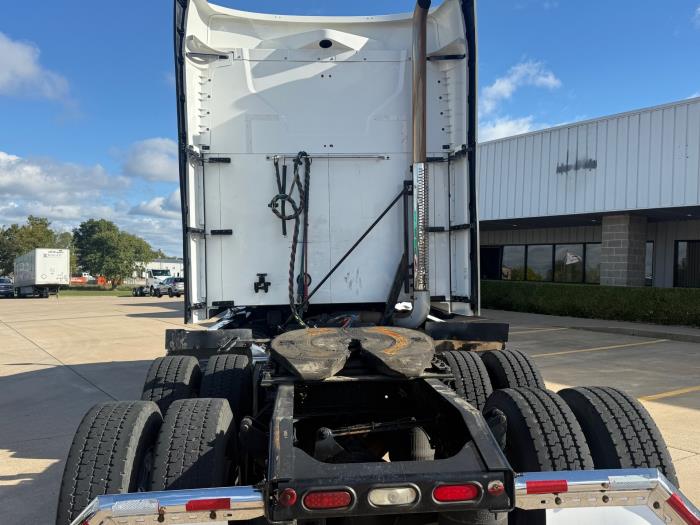 2019 Mack Anthem-6