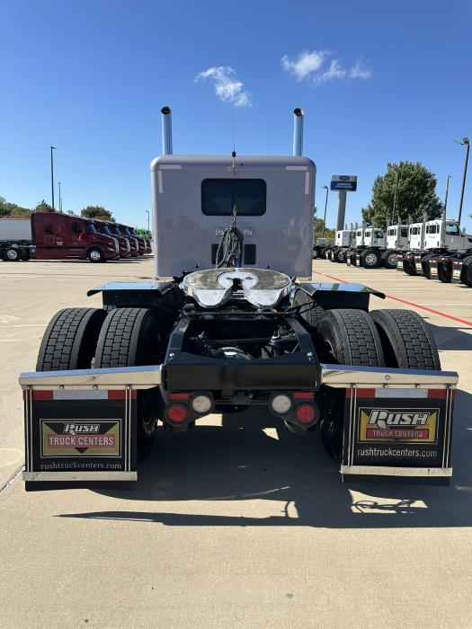 2026 Peterbilt 589-3