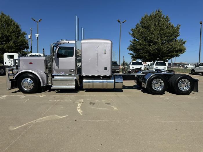 2026 Peterbilt 589-5